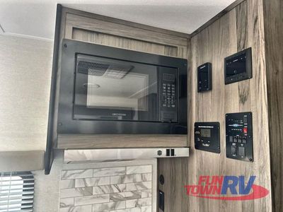 2026 Gulf Stream RV Yellowstone Ranch Edition - Photo 11