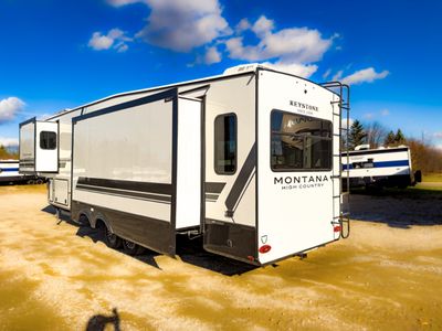 2026 Keystone RV Montana High Country - Photo 6