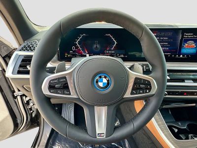 2026 BMW X5 — photo 8 view