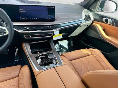 2026 BMW X5 — photo 18 view