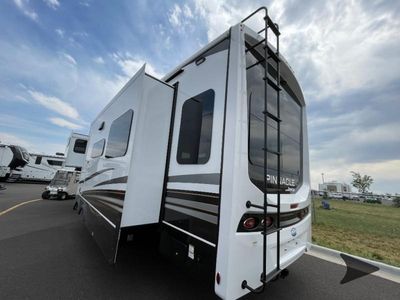 2026 Jayco Pinnacle - Photo 4