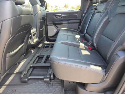 2026 Ram 1500 — photo 8 view