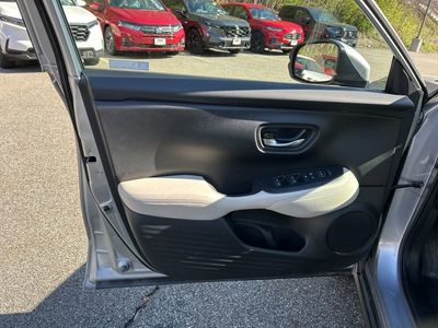 2023 Honda HR-V LX - Photo 12