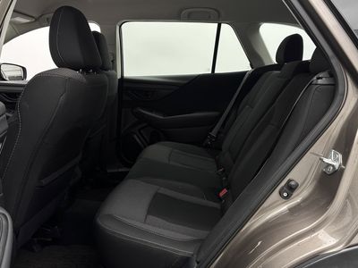 2022 Subaru Outback - Photo 18