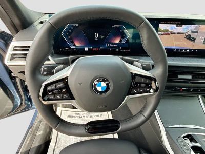 2025 BMW 3 Series — photo 39 view