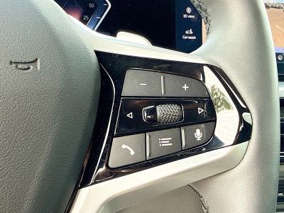 2025 BMW 3 Series — photo 38 view