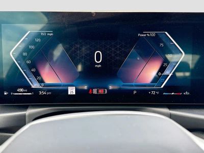 2025 BMW 3 Series — photo 40 view