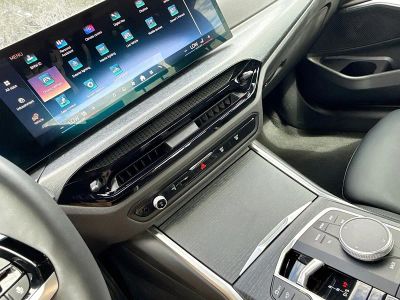 2025 BMW 3 Series — photo 28 view
