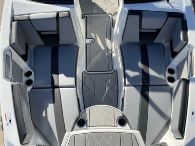 2026 Yamaha 222 XD - Photo 45