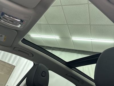 2026 Mercedes-Benz GLE — photo 23 view