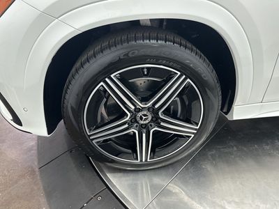 2026 Mercedes-Benz GLE — photo 34 view