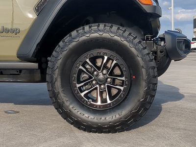 2026 Jeep Wrangler - Photo 11