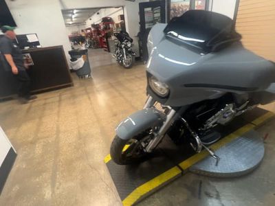 2025 Harley-Davidson FLHX - Street Glide — rear three-quarter view