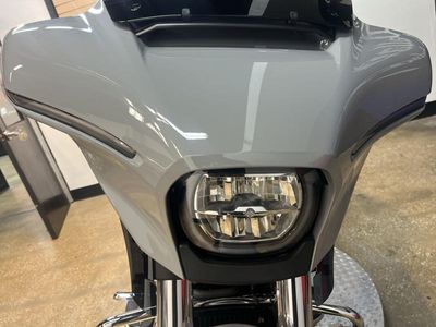2025 Harley-Davidson FLHX - Street Glide — photo 10 view