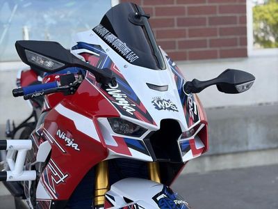 2024 Kawasaki Ninja ZX-10R - Photo 4
