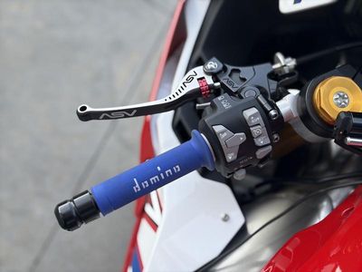2024 Kawasaki Ninja ZX-10R - Photo 11