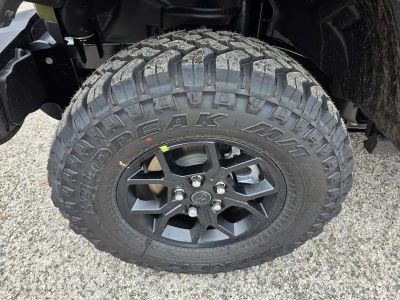 2025 Jeep Wrangler — photo 9 view
