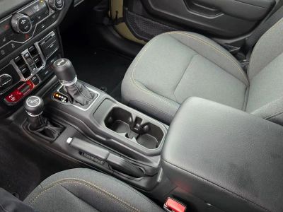 2025 Jeep Wrangler — photo 23 view