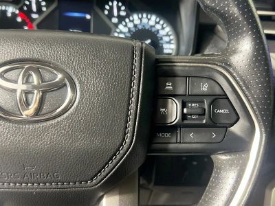 2025 Toyota Tundra — photo 17 view