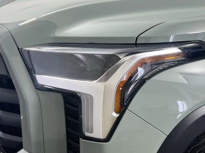 2025 Toyota Tundra — photo 9 view
