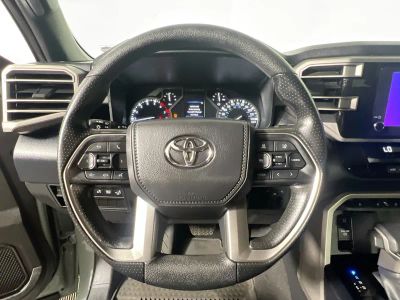 2025 Toyota Tundra — photo 15 view