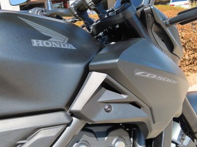 2025 Honda CB500F - Photo 13