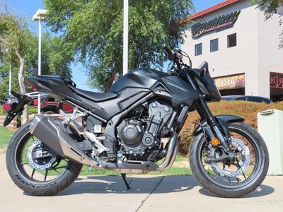 2025 Honda CB500F - Photo 8