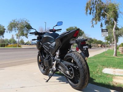 2025 Honda CB500F - Photo 4