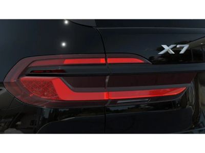 2027 BMW X7 - Photo 8