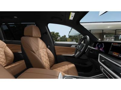 2027 BMW X7 - Photo 9