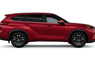 2026 Toyota Highlander Hybrid — photo 12 view