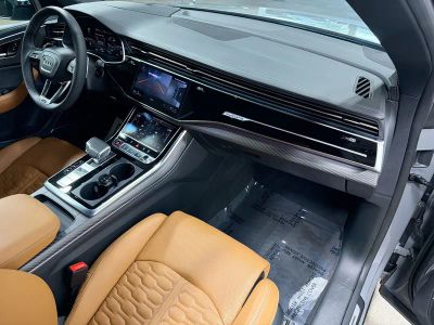 2024 Audi RS Q8 — photo 15 view