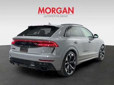2024 Audi RS Q8 — photo 7 view
