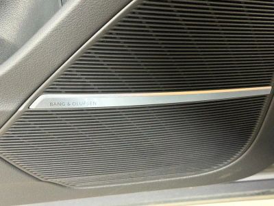 2024 Audi RS Q8 — photo 24 view
