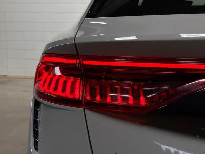 2024 Audi RS Q8 — photo 11 view