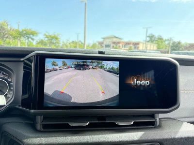 2026 Jeep Wrangler — photo 22 view