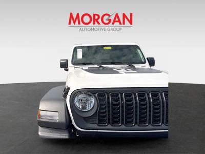 2026 Jeep Wrangler — photo 8 view