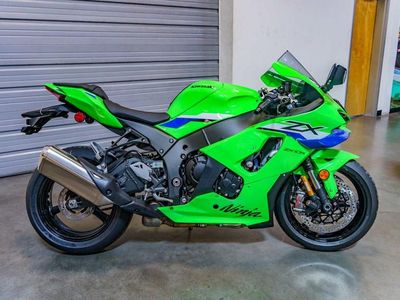 2026 Kawasaki NinjaZX-10R - Photo 3