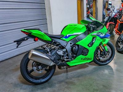 2026 Kawasaki NinjaZX-10R - Photo 4