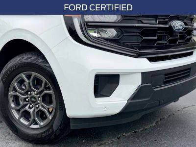 2025 Ford Expedition Max — rear three-quarter view
