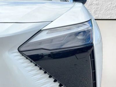 2026 Lexus RZ — photo 9 view