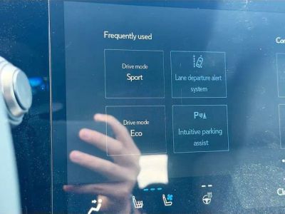 2026 Lexus RZ — photo 28 view