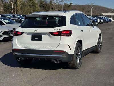 2026 Mercedes-Benz GLA - Photo 10