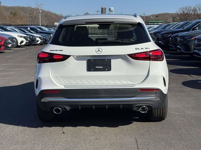 2026 Mercedes-Benz GLA - Photo 9