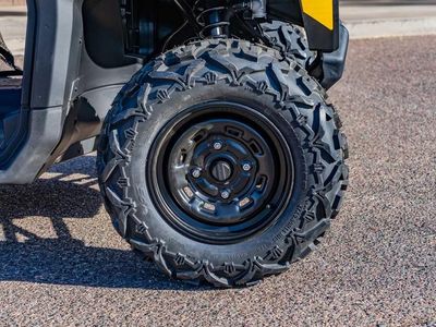 2025 Can-Am Defender DPS HD7 Compass Green - Photo 12