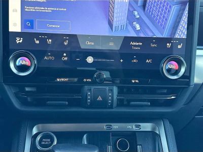 2024 Lexus GX — photo 35 view