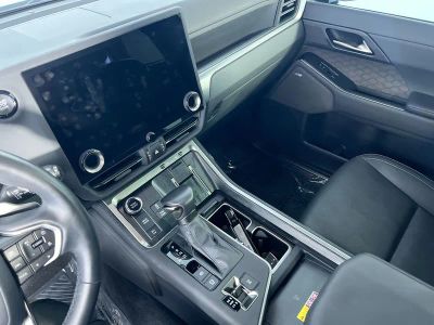 2024 Lexus GX — photo 23 view