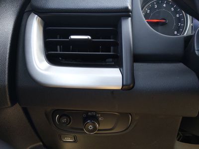 2024 GMC Terrain — photo 12 view