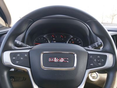2024 GMC Terrain — photo 13 view