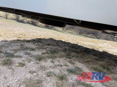 2024 KZ Venom - Photo 45